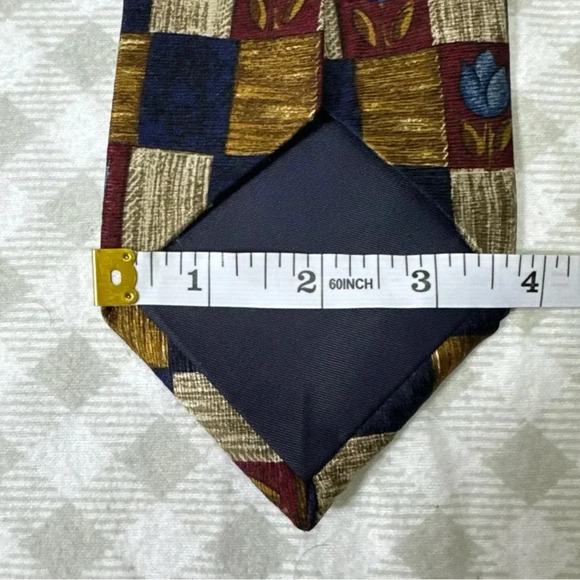 Corporate Collection JoS A Bank Men Silk Tie Floral Pattern EUC Sewn In USA - Picture 4 of 5